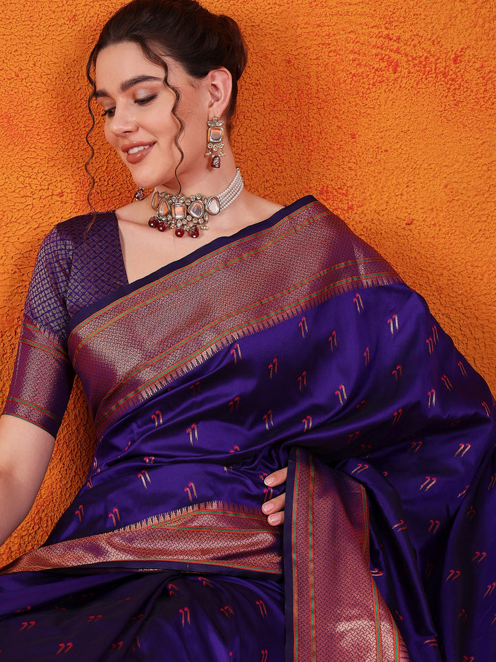 Vibrant Paithani Weave In Blue